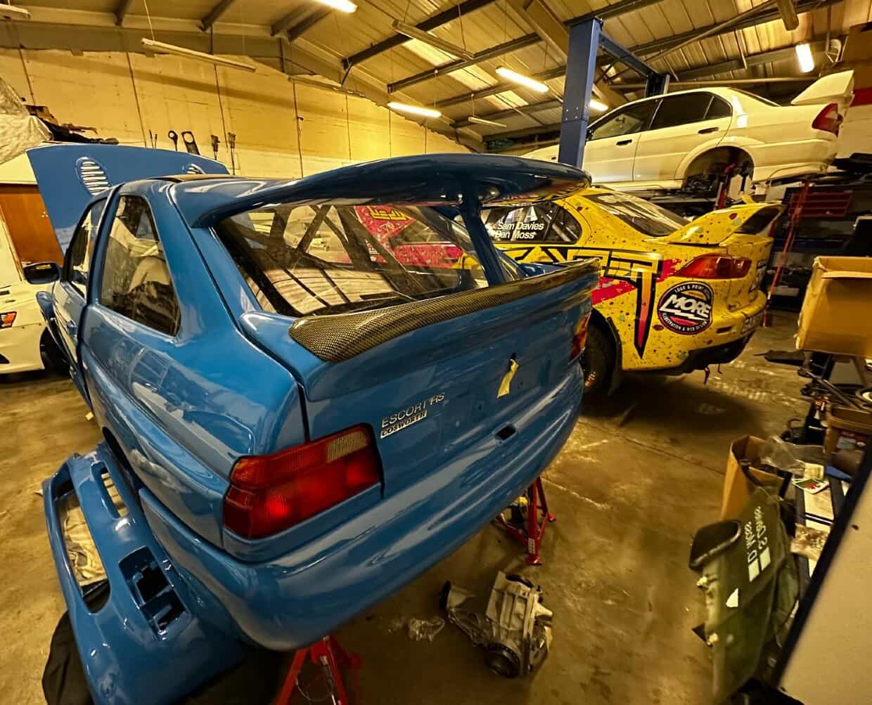 Decals Mock-Fitted